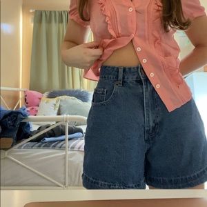 Thrifted mom shorts ✨